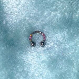 NWOT 6mm 16g Stainless Horseshoe with 6 Pink Opals